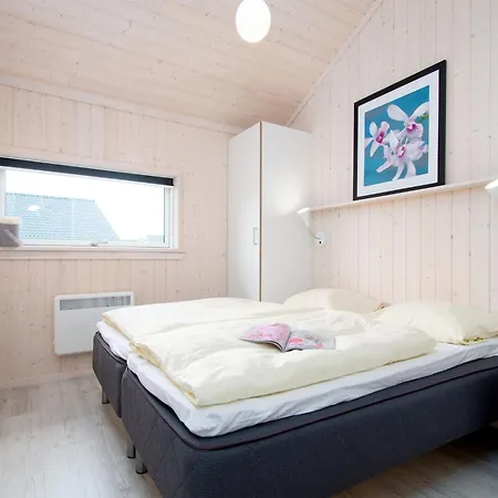 Strandhaus Mit Spa-bereich アパート Großenbrode