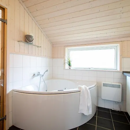 Strandhaus Mit Spa-bereich * Großenbrode