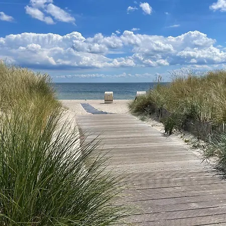 Strandhaus Mit Spa-bereich